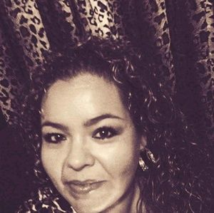 Meet your Posher, Esther